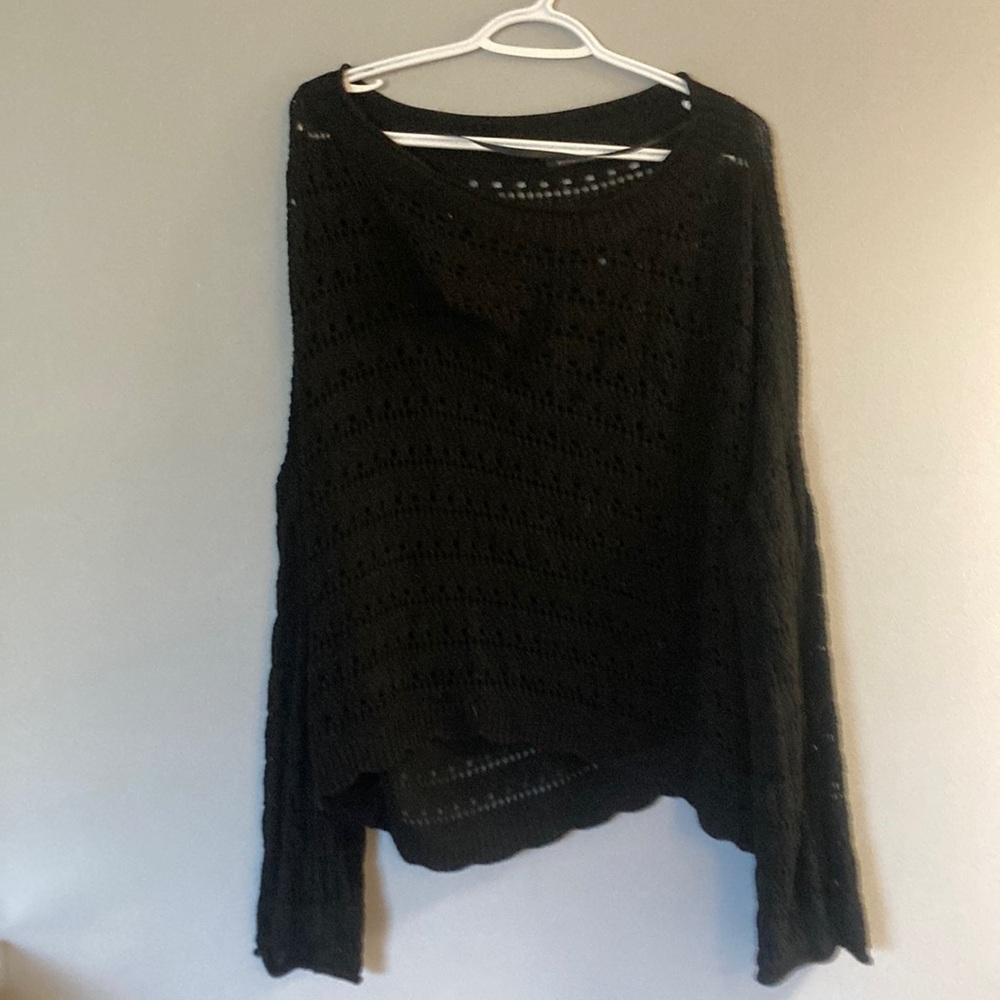 Bloom chic black knit sweater